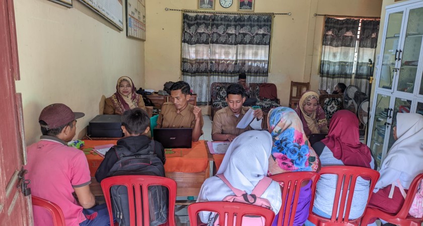 Antusiasme Hari Pertama SPMB Tahun Ajaran 2025/2026 di SMPN Satu Atap 2 Tulang Bawang Barat!